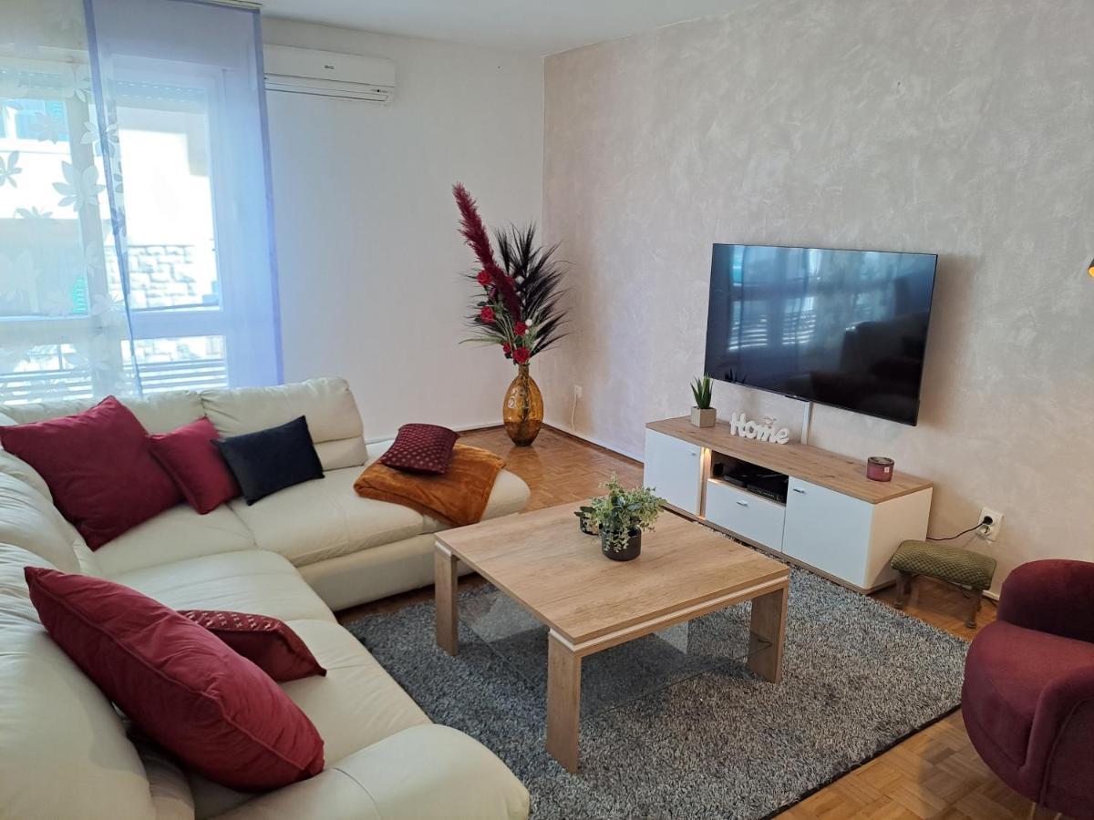 Center Apartment Silvana Split Exteriör bild